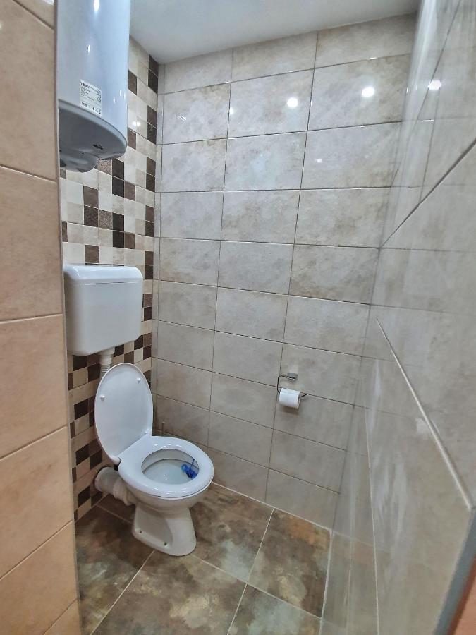 And Gym Apartment *